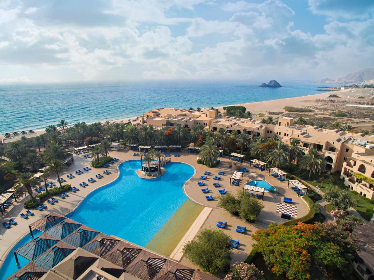 Miramar Al Aqah Beach Resort Buitenkant foto